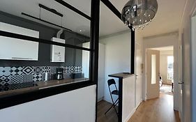T2 lumineux refais à neuf avec parking !